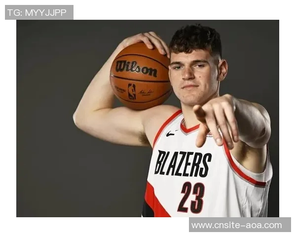 杨瀚森无法解决开拓者进攻困境现阶段他并非球队的最佳选择