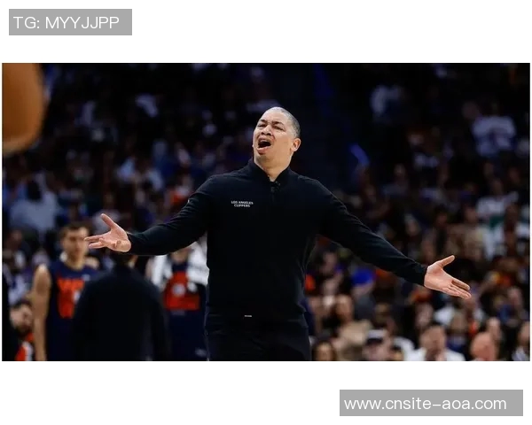 泰伦卢称赞保罗表现出色认为他能有效提升球队攻防实力